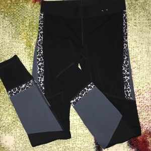 🤩🤩HP 6/20🚴🏻‍♀️💖GAPFIT leggings 🐯🦁